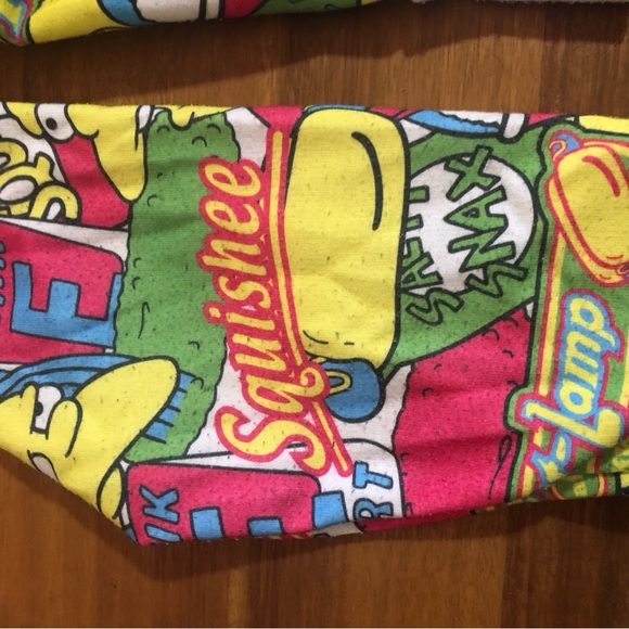 Vibrant Simpson’s jumper men’s size small - Picture 2 of 7